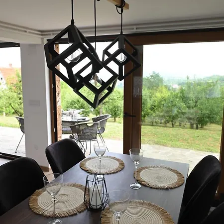 Дом отдыха Dedovina Pakovrace