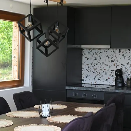 Dedovina Pakovrace Дом отдыха *