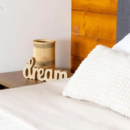 Nyaraló Dedovina Pakovrace