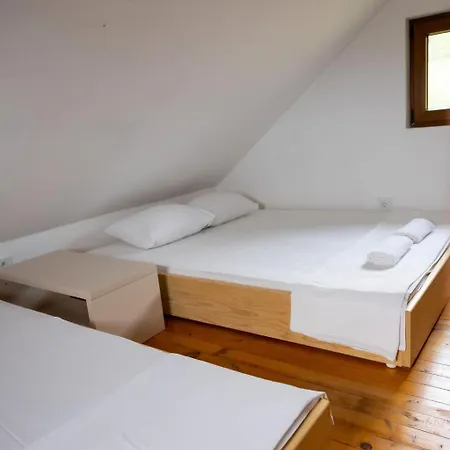 Dedovina Pakovrace Čačak